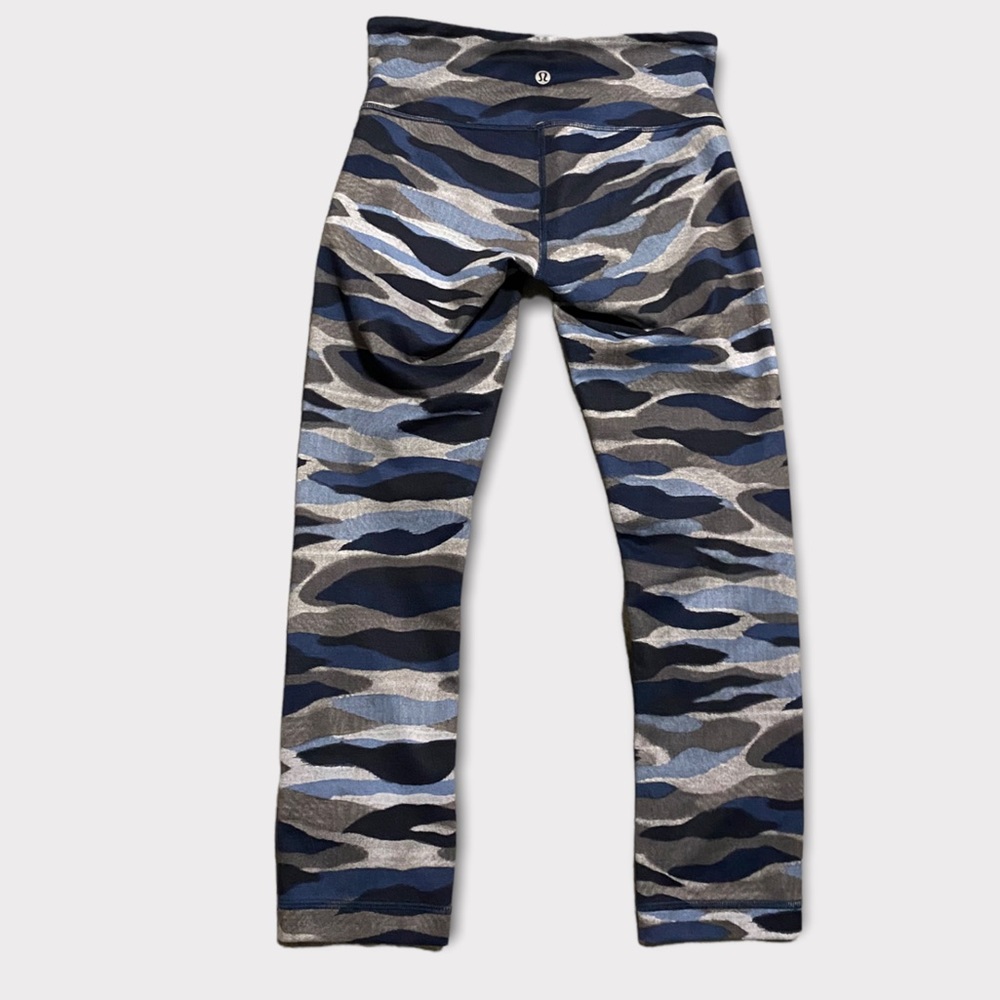 Lululemon camo leggings